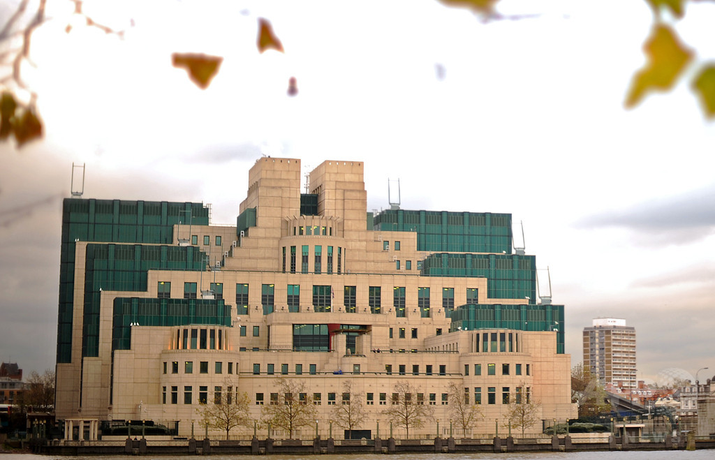英秘密情報部、初のテレビCM開始 人材多様化狙う 英秘密情報部、初のテレビCM開始 人材多様化狙う