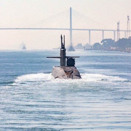 米潜水艦、「抑止力」として中東へ 国防総省 写真3枚 国際ニュース