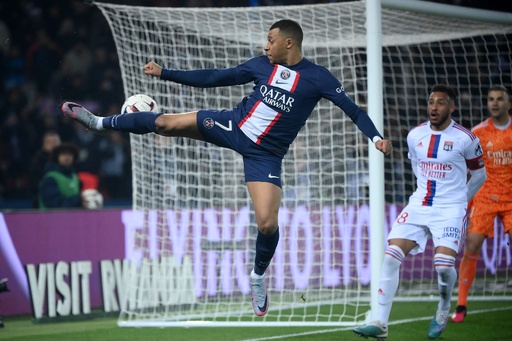 エムバペがPSGに抗議 自身の映像使用めぐり不満あらわ 写真2枚 国際