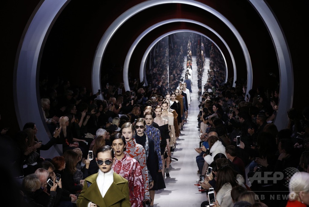 「クリスチャン ディオール」16/17年秋冬