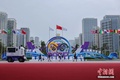 海南省で開催された第5回中国国際消費品博覧会の屋外テーマ展示（2025年4月13日撮影、資料写真）。(c)CNS/駱雲飛