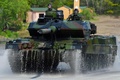 ドイツ製戦車「レオパルト2」。ドイツ・ミュンヘンにて（2019年5月20日撮影）。(c)PATRIK STOLLARZ / AFP