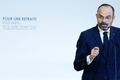 仏首都パリで、年金改革の詳細を発表するエドゥアール・フィリップ首相（2019年12月11日撮影）。(c)Thomas SAMSON / POOL / AFP