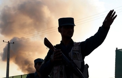 アフガニスタンでISAF関連会社狙った自爆攻撃、7人死亡