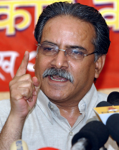 ネパール主要政党、毛派の議会脱退阻止に向け協議