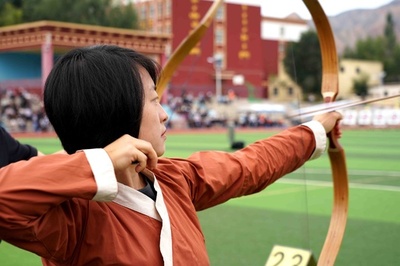 中国「五彩神矢の古里」でアーチェリー大会 10以上の国・地域から参加