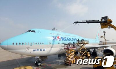 大韓航空も「機内Wi-Fi」…空で夕日を撮ってすぐインスタに