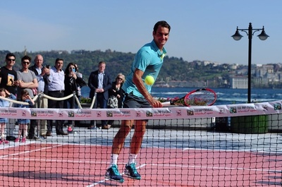 フェデラーがトルコでエキシビションマッチ！