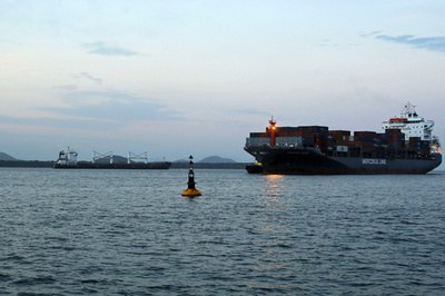 米制裁の余波、ブラジルで足止めのイランばら積み船2隻 給油受け出港へ