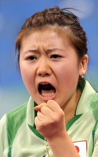 日本女子団体 オーストリア下し敗者復活2回戦へ