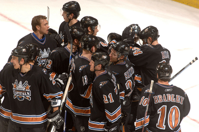 ＜06-07NHL＞キャピタルズ メープルリーフスに快勝し連敗を9で止める - 米国