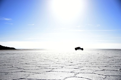 アルラジがステージ初制覇、ミニ勢の連勝を止める ダカールラリー