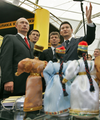 「宇宙人と遭遇」発言の共和国大統領が物議、ロシア