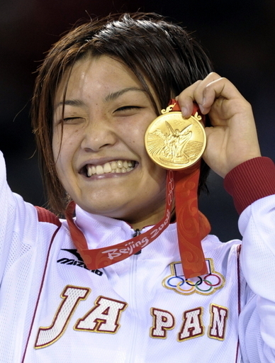伊調馨 レスリング・女子フリースタイル63キロ級で2連覇