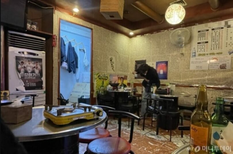 ソウルの伝統的な居酒屋。試験期間中、ほとんどが空席だ（写真=読者提供）(c)MONEYTODAY