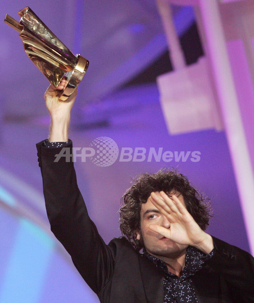 ＜第22回ヴィクトワール・ド・ラ・ミュジーク＞アニエス・ジャウィが最優秀ワールドミュージックアルバム賞を受賞 - フランス