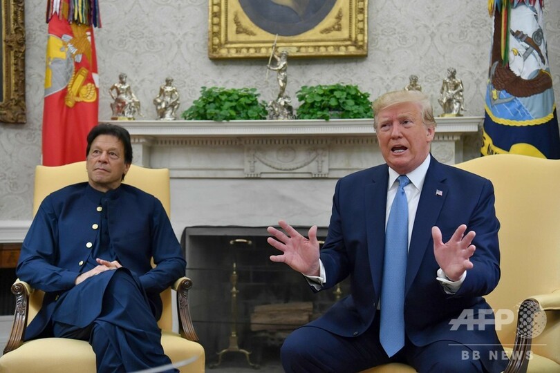 トランプ氏、アフガンめぐる戦争発言で怒り買う 「地上から消滅」