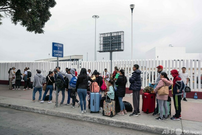 米国への書類不所持の越境者、5か月で139万人 メキシコ集計