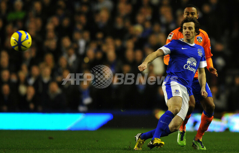 エバートン、再試合でオールダム下し準々決勝へ ＦＡカップ