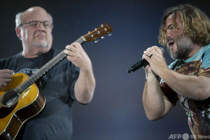 テネイシャスD、ツアー中止 「トランプを次は逃すな」発言めぐり