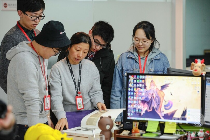 ロマンスとプロパガンダ 中国共産党、マルクスのアニメ化で若者取り込み狙う