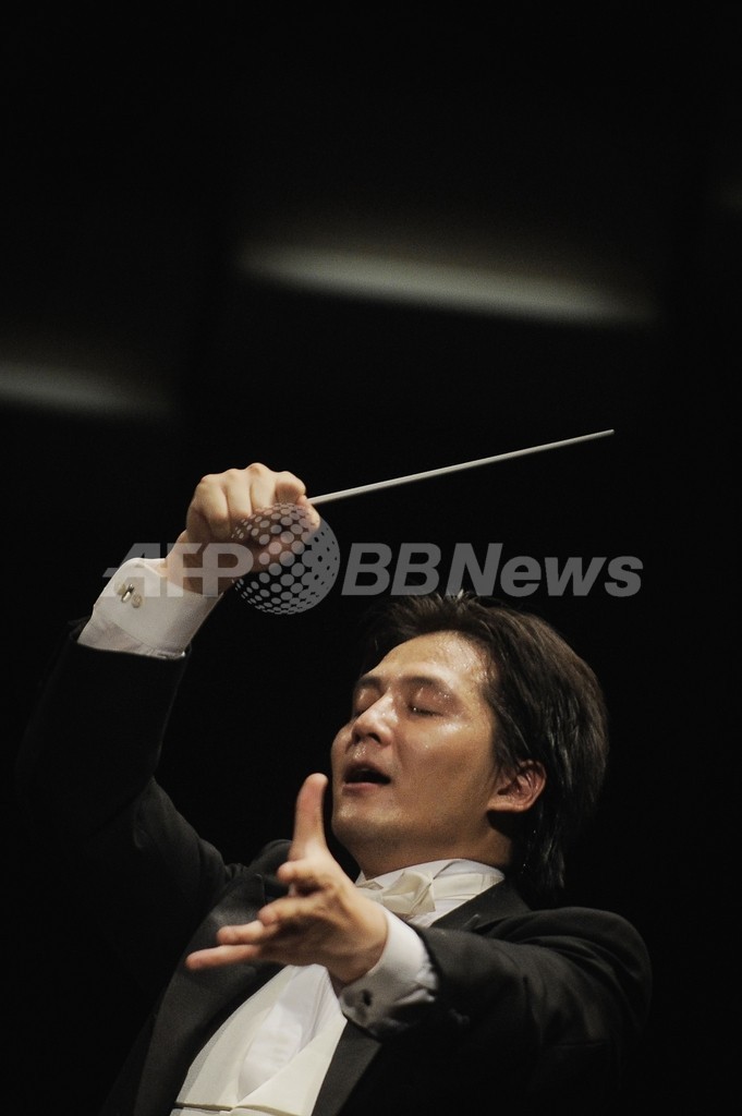 ブザンソン指揮者コンクールで日本人優勝