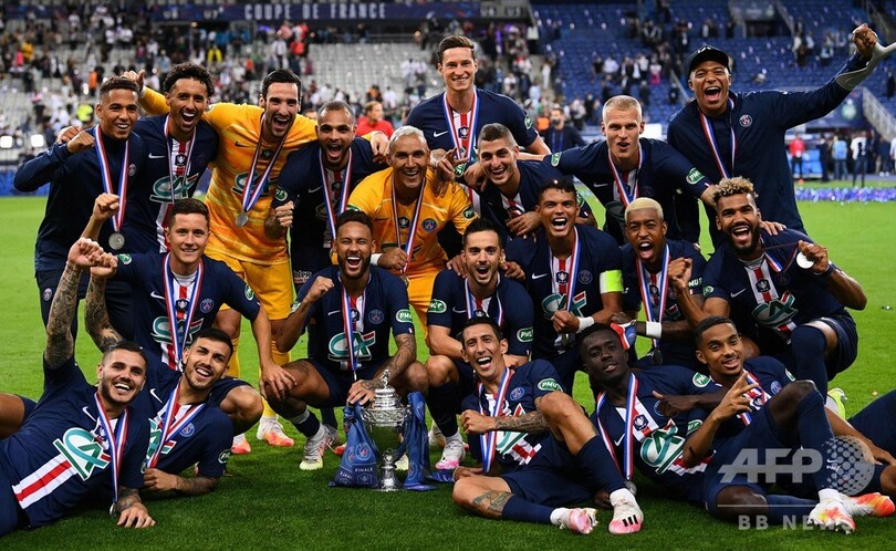 ネイマール弾でPSGが仏杯制覇、エムバペは悪質タックルで負傷