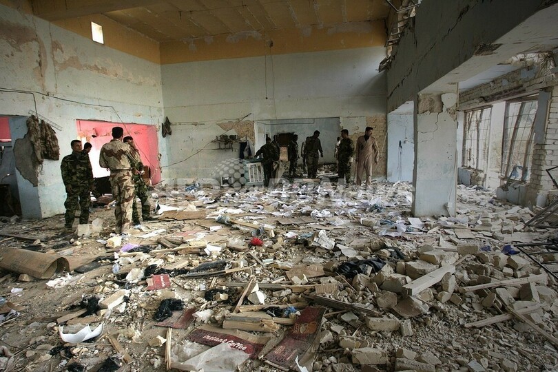 イラクで連続自爆攻撃、33人死亡 55人負傷