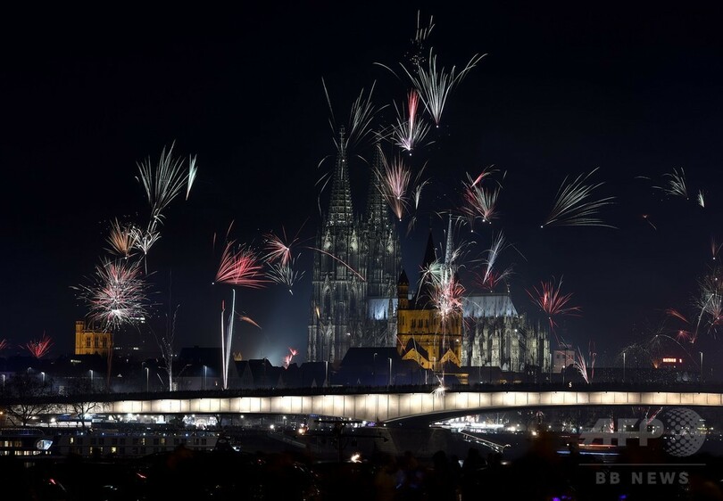 大みそかに女性数十人が性犯罪被害 独西部、アラブ系集団の犯行か