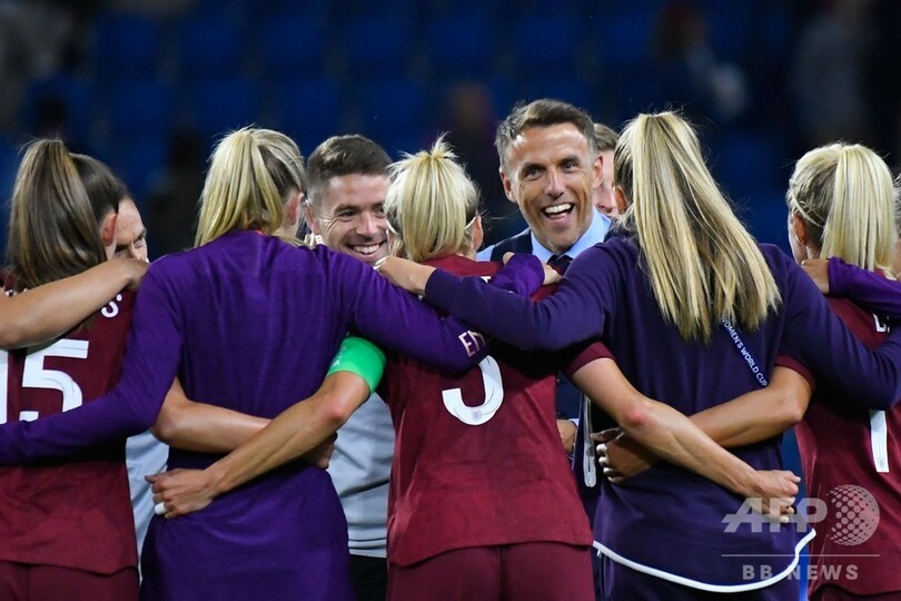 イングランドがアルゼンチンに勝利、女子W杯16強