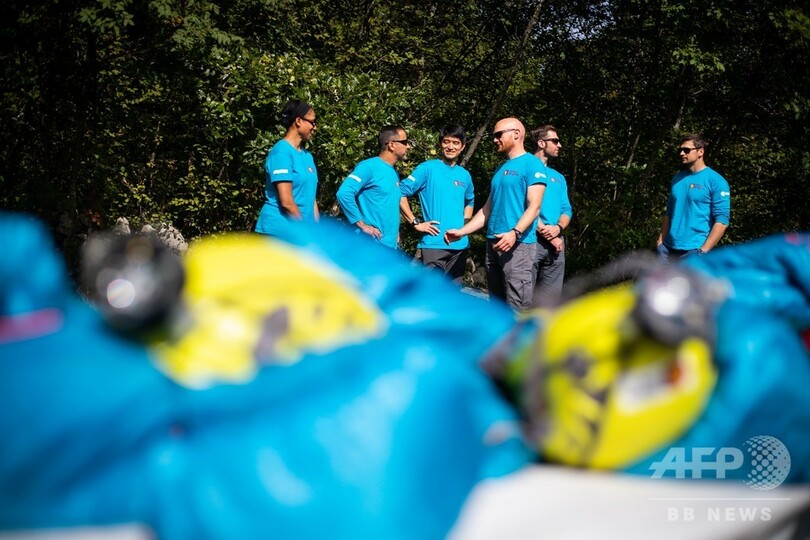 宇宙飛行士の大西さんら、スロベニアの地下洞窟で訓練