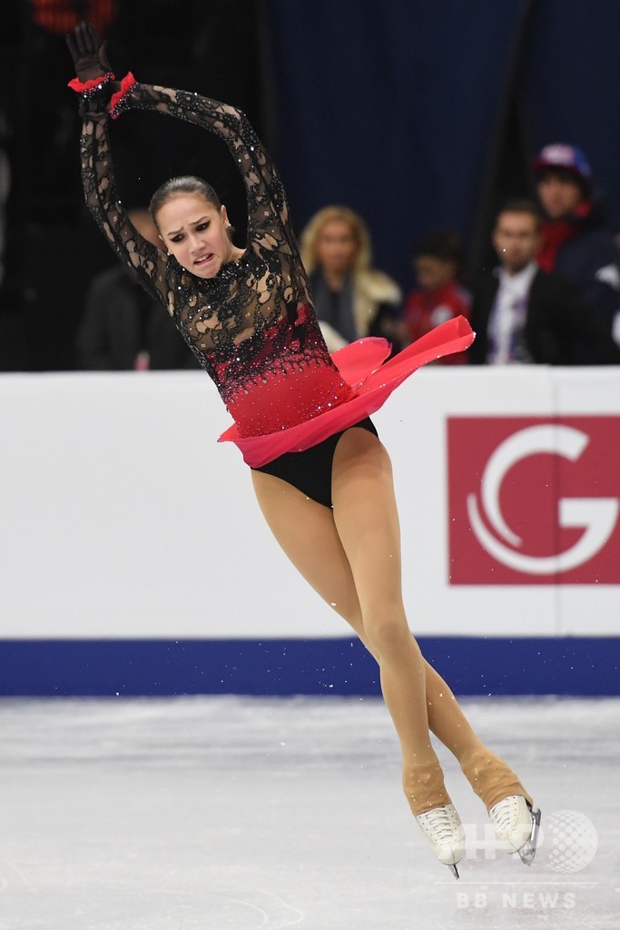 16歳サモデュロワ、五輪女王ザギトワを抑えて欧州選手権制覇