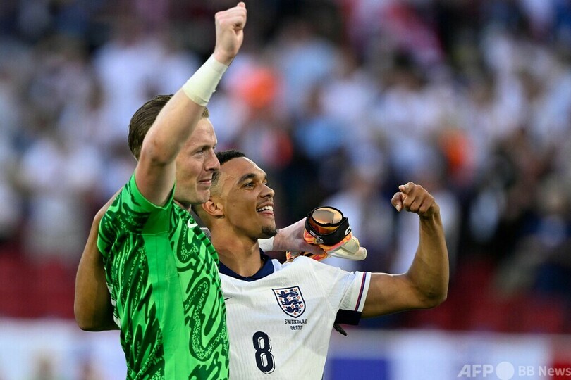 イングランドがEURO4強 PK戦でスイスに競り勝つ