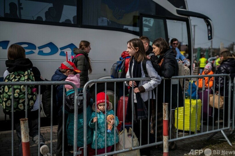 ウクライナ難民、400万人超に 当初予想上回る
