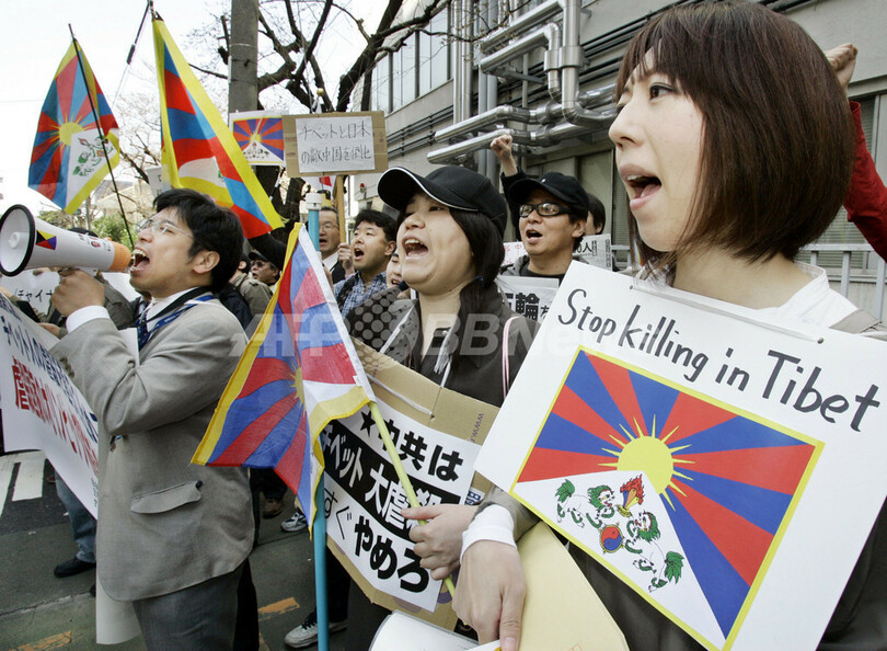 都内、中国政府に対する抗議デモに約600人参加