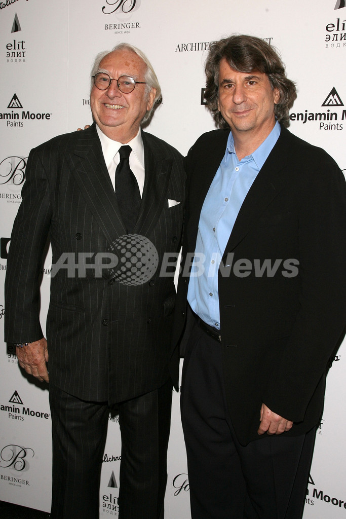 「ダイニング バイ デザイン」のパーティーにザック・ポーゼンら出席