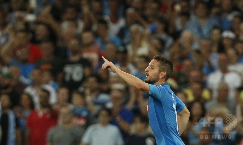 ナポリが9人のニースに先勝、セビージャは敵地で勝利 欧州CLプレーオフ