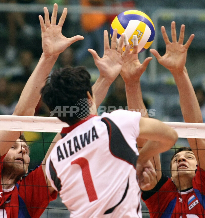 日本 ロシアに敗れ黒星スタート