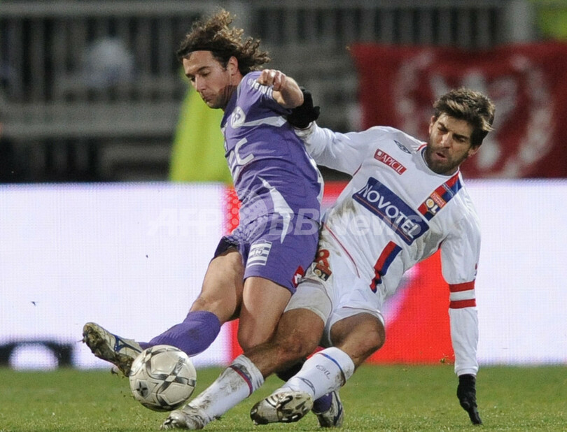 リヨン トゥールーズに競り勝つ