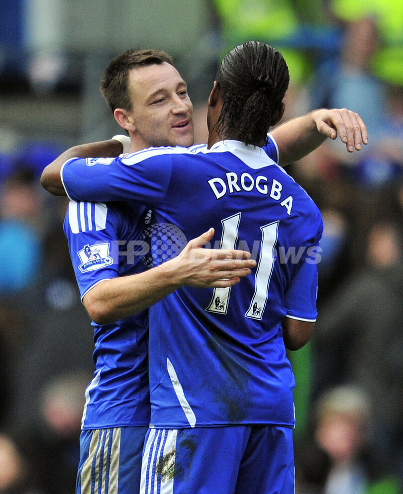 ドログバのゴールでチェルシーが勝利、スパーズは3連敗