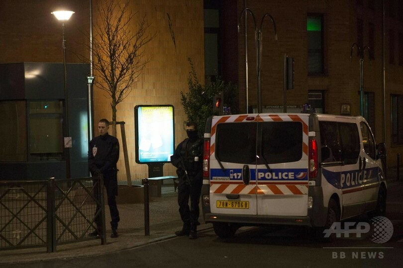 「フランスでテロ計画」の男、パリ近郊で逮捕