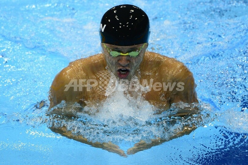 北島が5位通過で準決勝進出、男子200メートル平泳ぎ