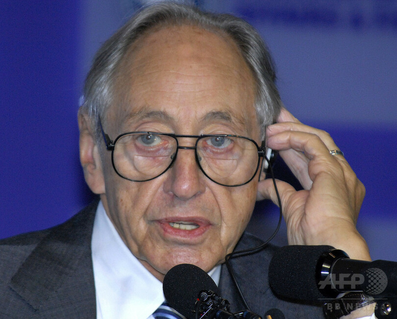 未来学者アルビン・トフラー氏死去、87歳