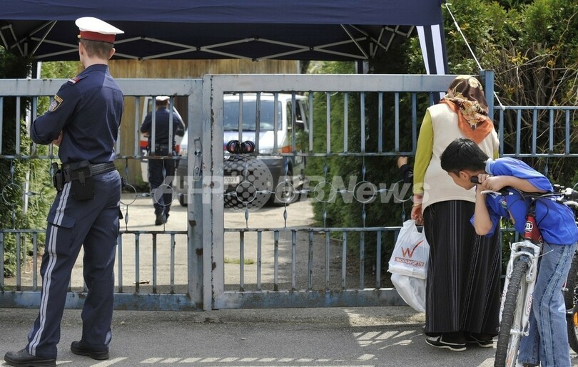 オーストリアの実娘監禁事件、容疑者の拘留延長