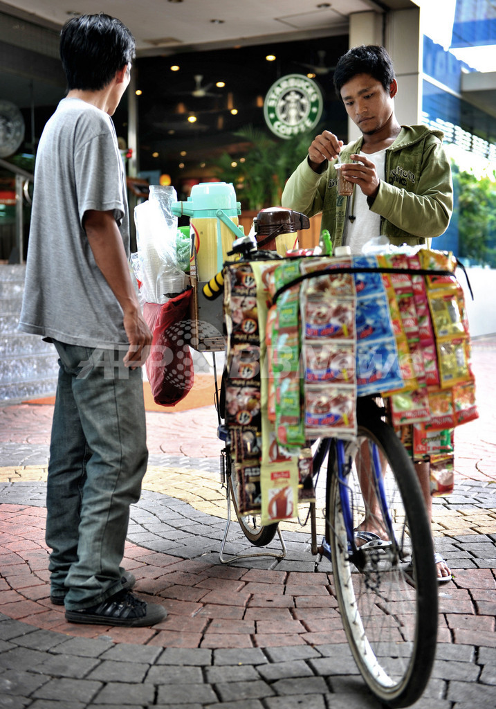 庶民に人気の「スターバイクス」コーヒー、インドネシア