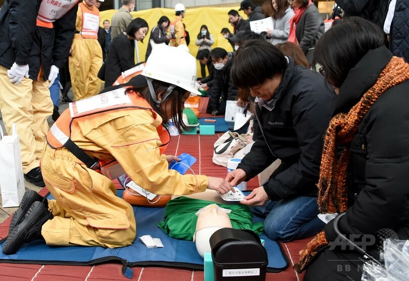 六本木ヒルズで震災訓練、住民ら900人が参加