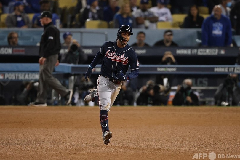 ブレーブスがWSへあと1勝、王者ドジャースは崖っぷち