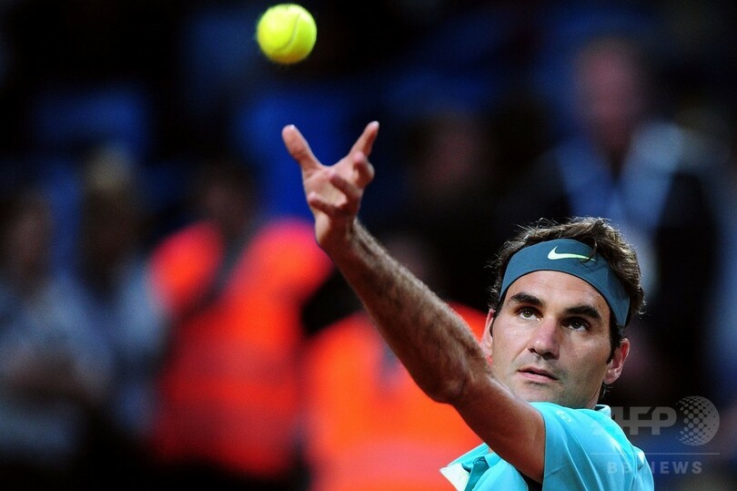 フェデラー、ニエミネンに快勝し準々決勝進出、イスタンブール・オープン