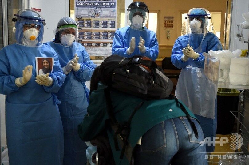 新型コロナ、抗体獲得で再感染防げる証拠なし WHOが警告