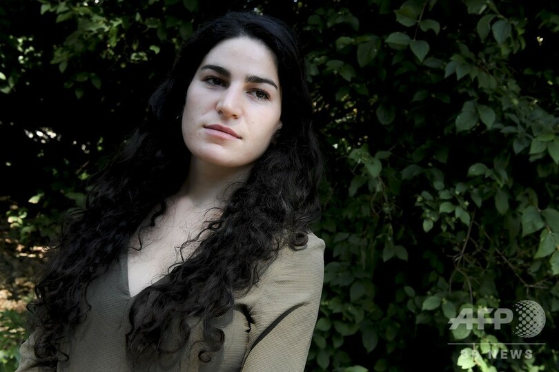 セクハラ男から殴られた仏女性、被害体験共有サイト設立